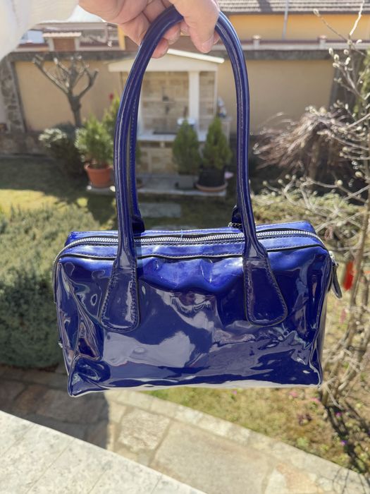 Дамска чанта Guess