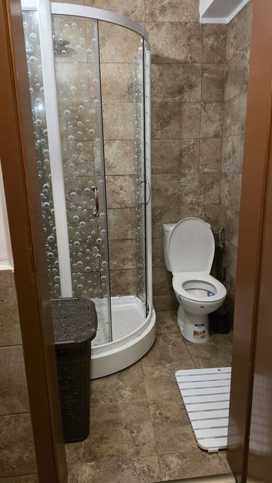 Inchiriez ap. 2 camere STR Luptei  Parter