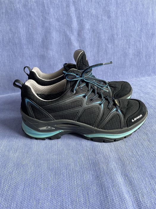 Lowa innox nr 41 goretex stare excelenta