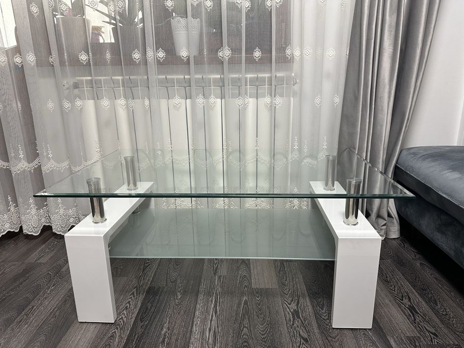 Masuta de cafea sufragerie