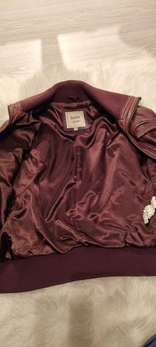 Vand geaca de piele dama Bershka marimea S