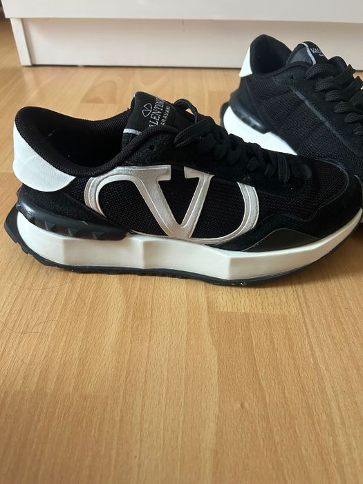 Дамски кецове VALENTINO