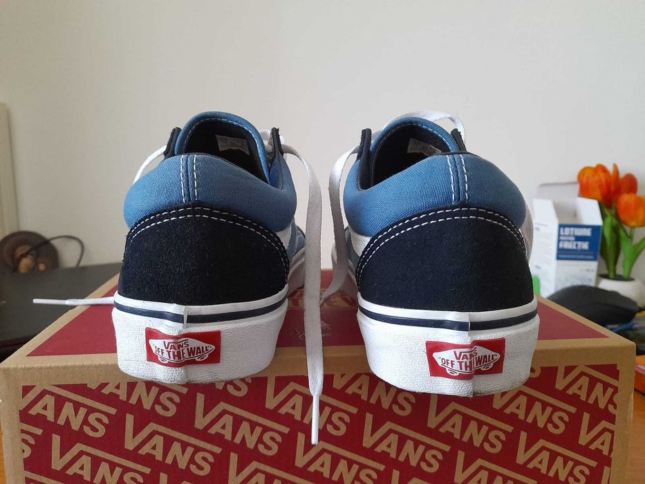 Pantofi noi Vans Old School marime 40,5