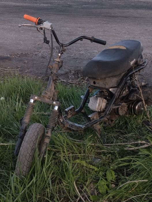 Продам скутер м8