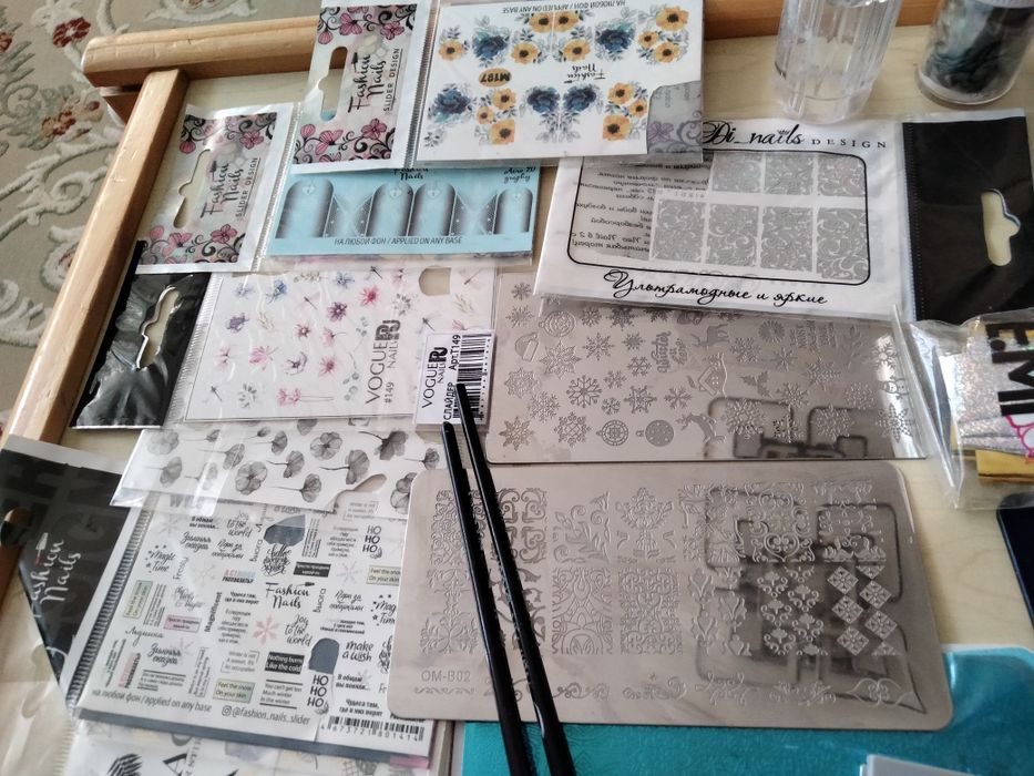 Продам все для маникюра