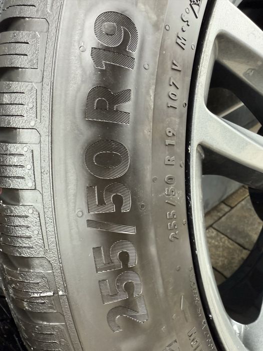 bmw X5 оригинални 255/50/19 Continental Зимни 1500лв