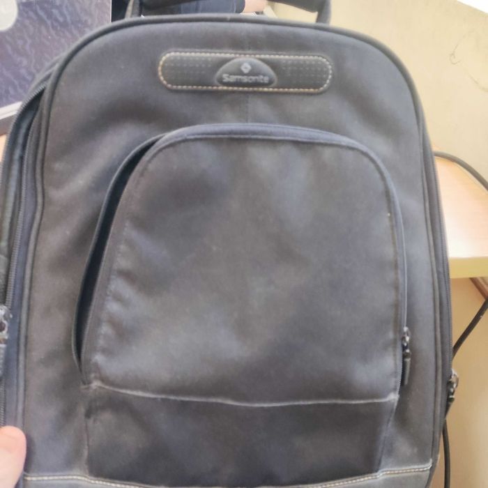 DELL 1420 4GB RAM ,SSD и чанта Samsonite