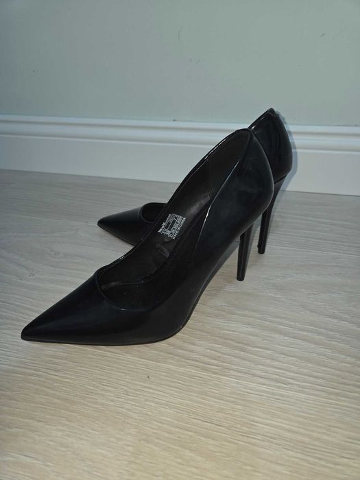 Дамски обувки 37