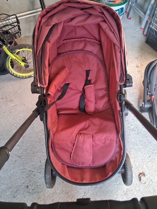 Carucior 2 în 1 ,arata foarte bine