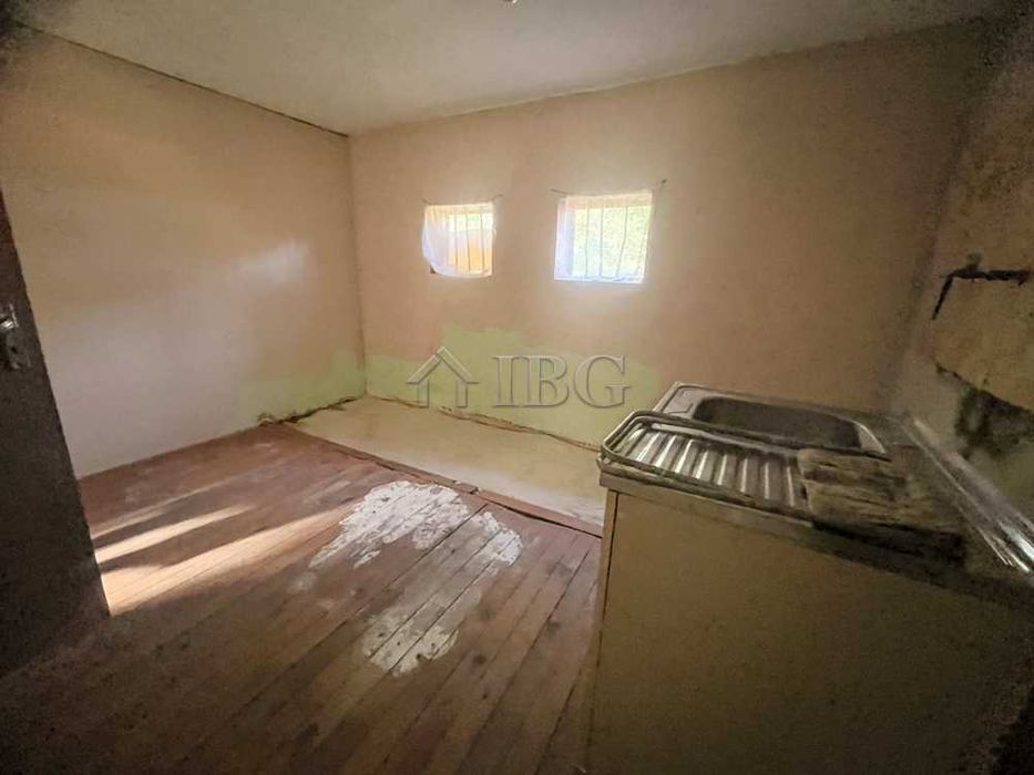 Продава се Къща в с. Тръстеник, Област Русе - 94 кв.м за 266 €/кв.м - Снимка #6