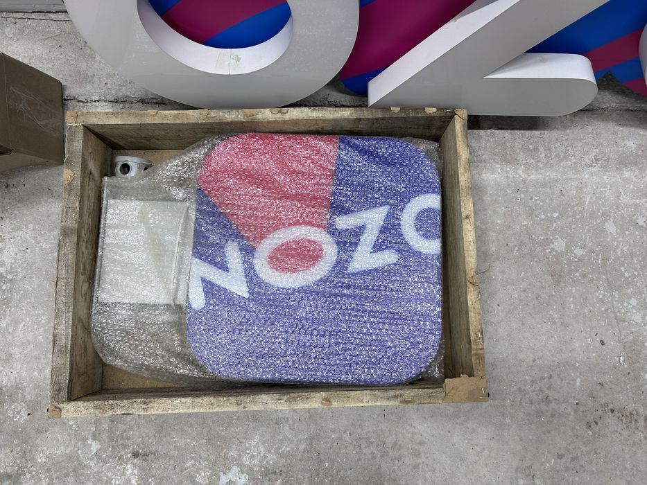 Продам вывеску OZON