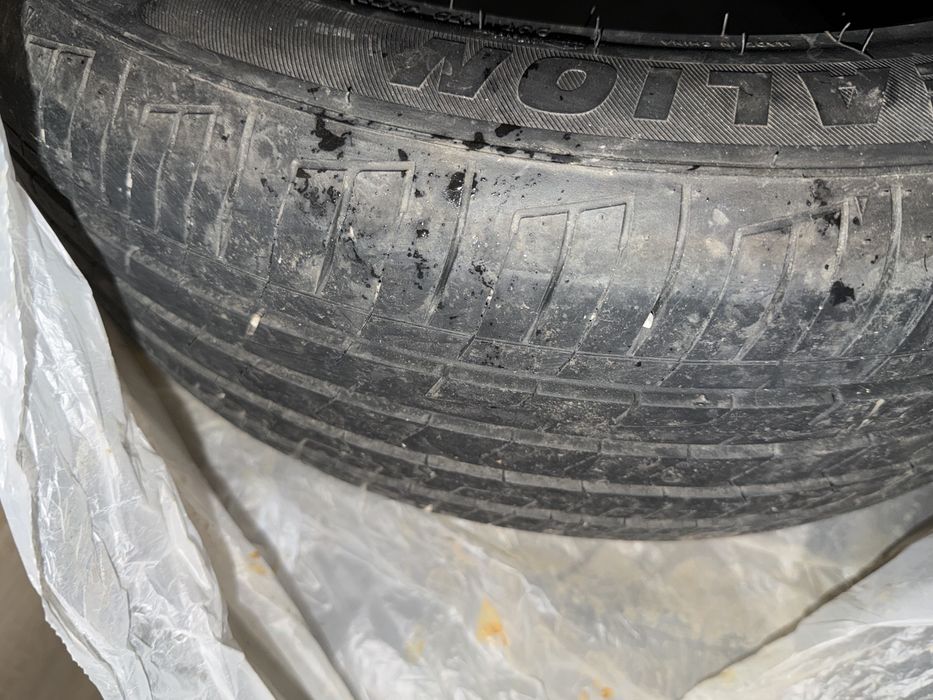 Продам летние шины 215/55/17R