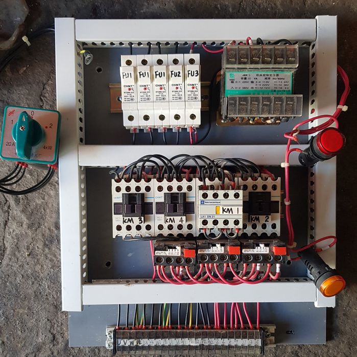 Продаётся электрический шкаф