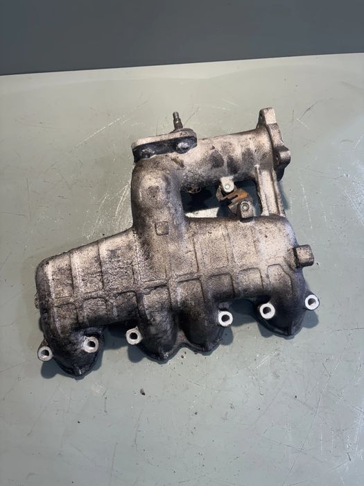 Galerie admisie Volkswagen VW Golf 2002 1.9 TDI MT (115 hp)