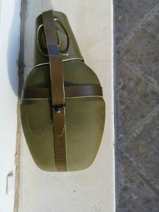 Немска военна манерка - ГДР - неупоребявана