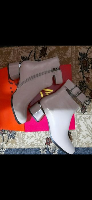 Продаются сапожки 12000тенге