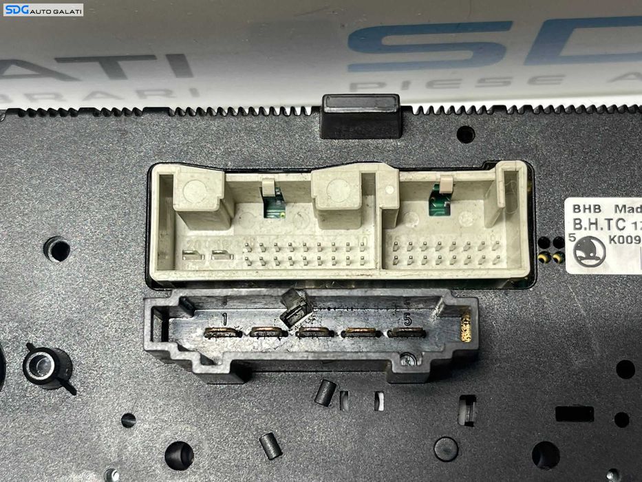 Climatronic Panou Comanda AC Aer Conditionat Clima Skoda Octavia 2 2004 - 2013 Cod 1Z0820047K [1065]