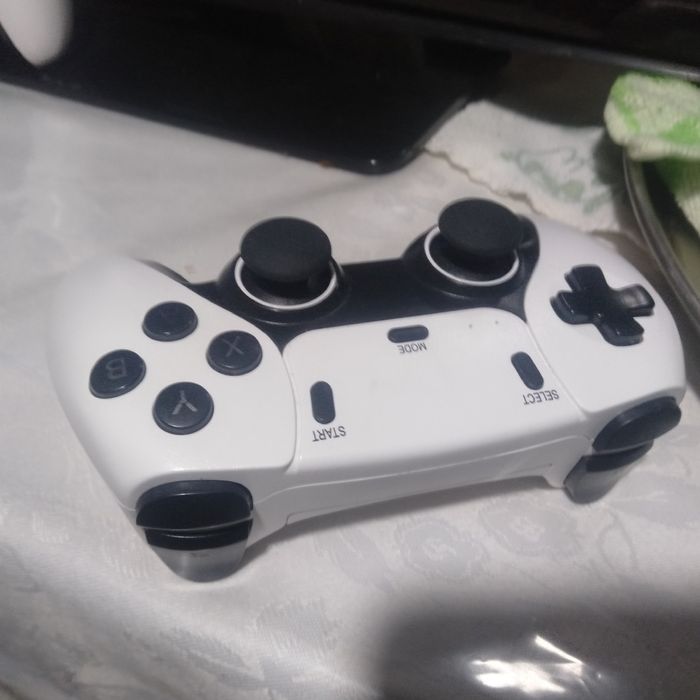 Игравой.  приставка