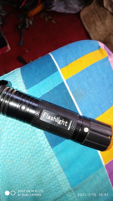 Продам фонарик..