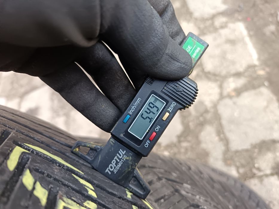 Anvelope 4sezoane ms 255 45 20 Michelin crossclimat 2023 5.4-6.5mm