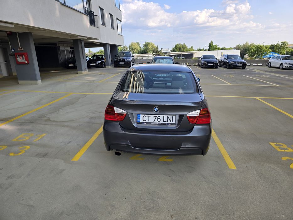 BMW Seria 3, 318i 128 cai, M-Pachet, N46, 2 seturi de jante vara,iarna