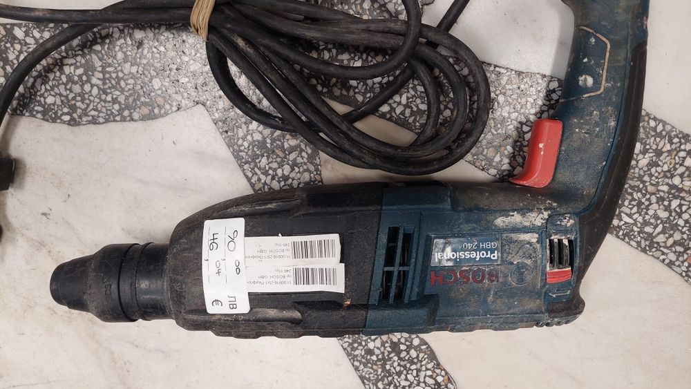 Бормашина  Bosch Profesional GBH 240