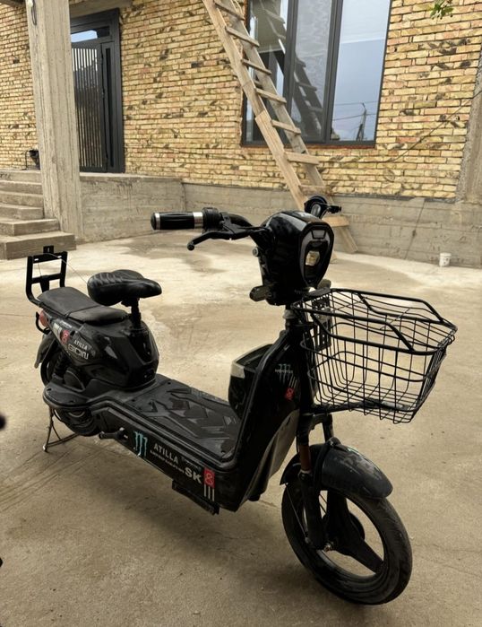 Шымкент жағдайы жақсы скутер