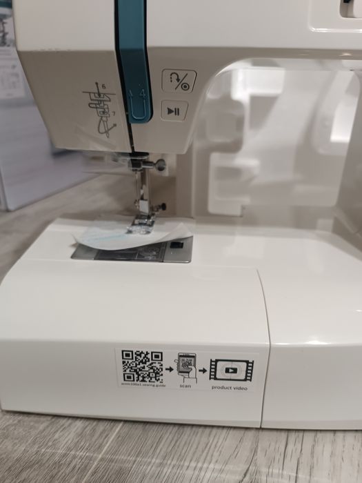 Компютъризирана шевна машина