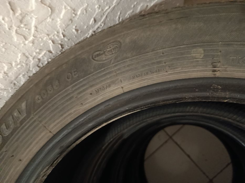Продам летние авто шины Yokohama (комплект)