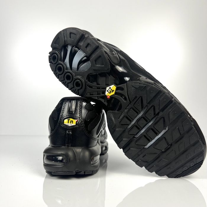 Nike Air Max Plus Black | Размери 40,41,42,45,46 | Нови