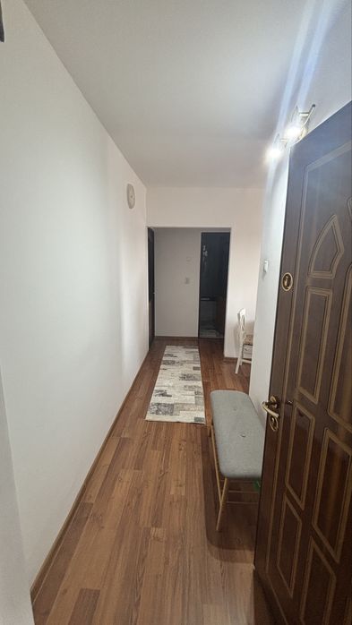 Vand apartament 2 camere - 0744645334