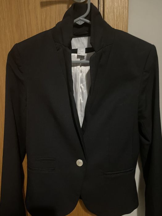 Ново сакo/ блейзър H&M EUR 34