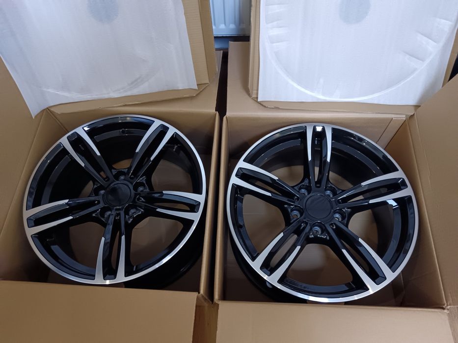 Vând set 4 jante R18