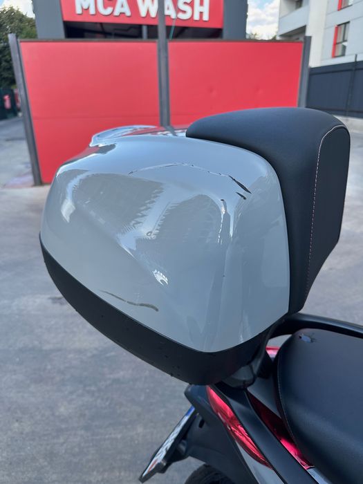 Piaggio Medley S 125CC 2021 + accesorii de 700€
