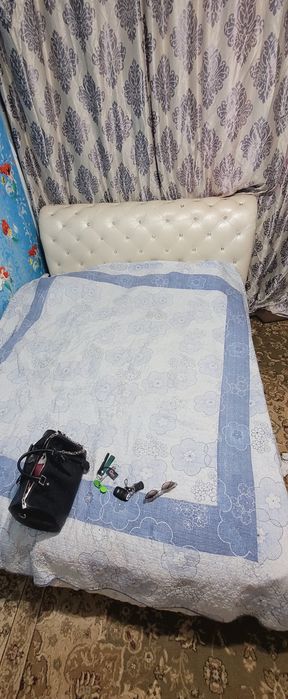 Кровать б/у в хорошем состоянии