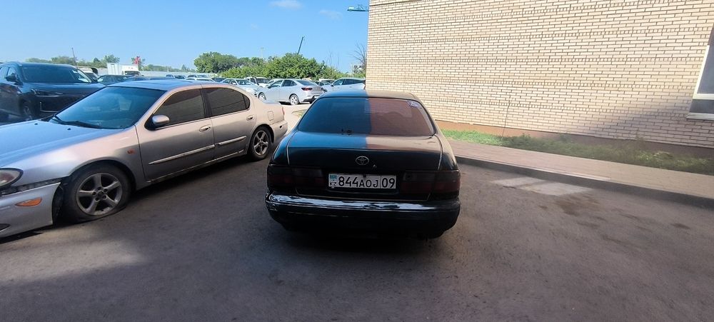 Toyota Corona продается