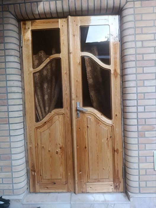 Срочна продаю, окна и двери!