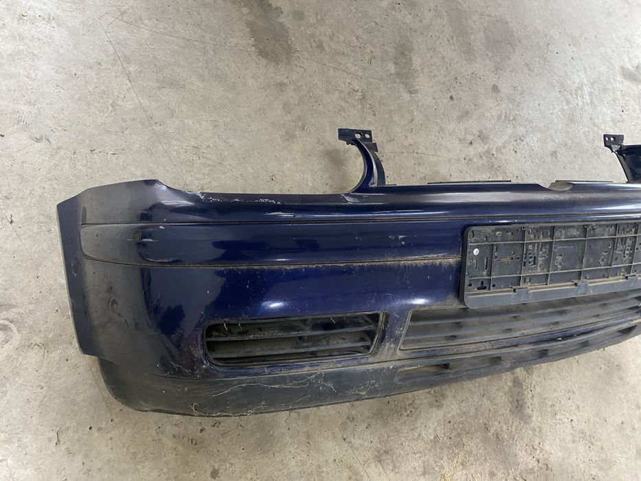 Предна броня VW Golf 4