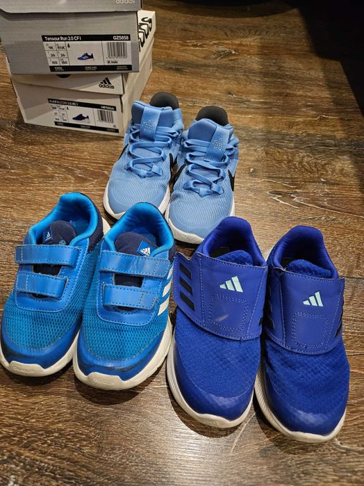 Маратонки Адидас и Nike