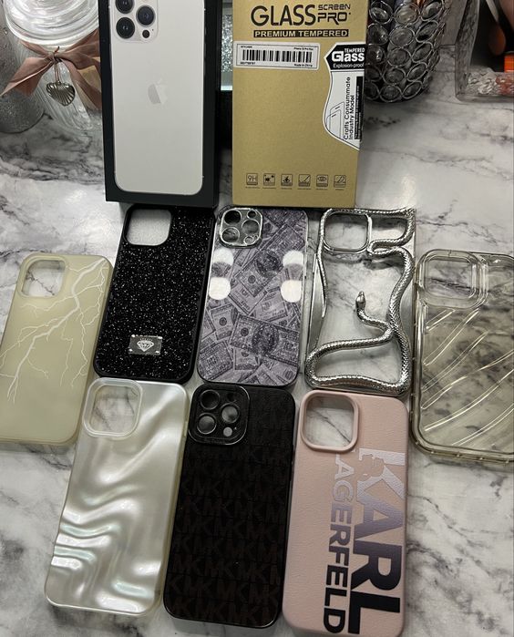Iphone 13 Pro Max + accesorii