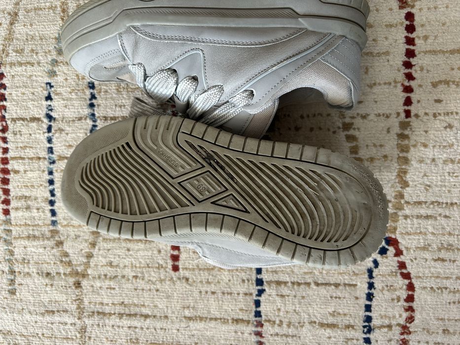 Adidasi Bershka Marimea 39