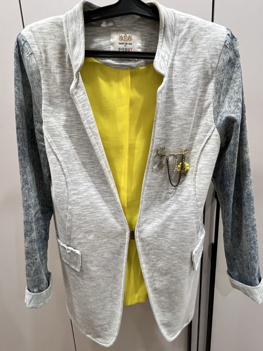 Пиджак серый, размер M-L