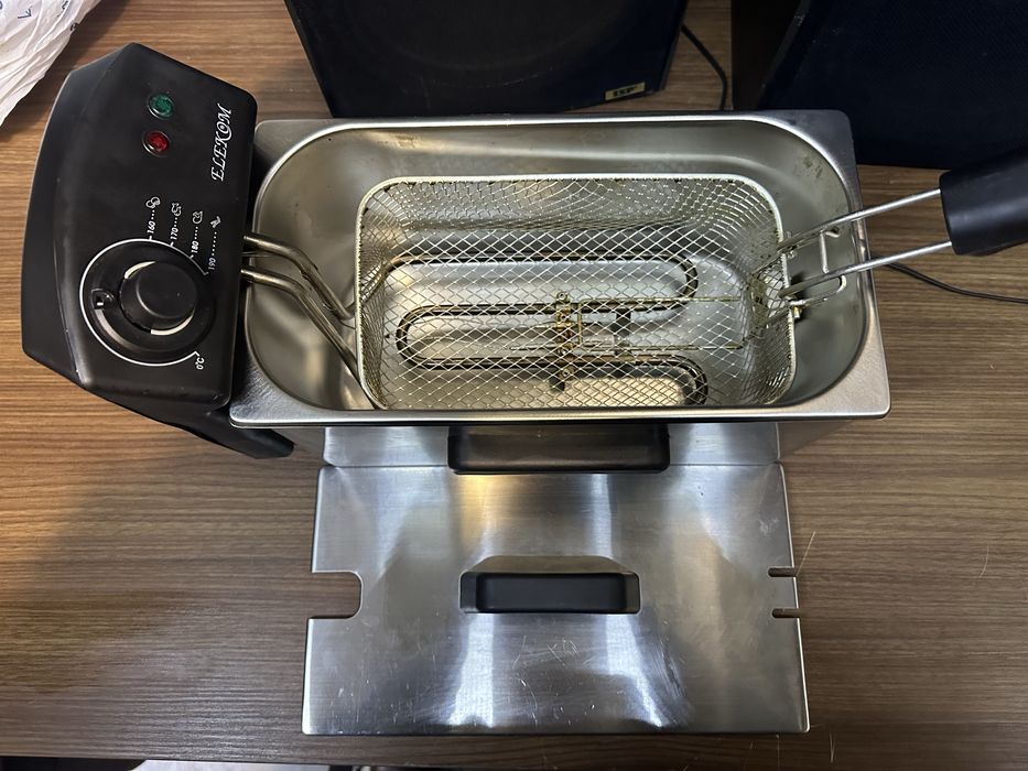 Фритюрник ELEKOM -3L