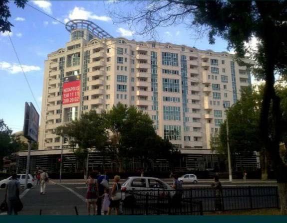 Юнусобод тум. 15 кв.
GOLDEN HOUSE  Мегополис 3/4/14. 100 кв, Евро рем.