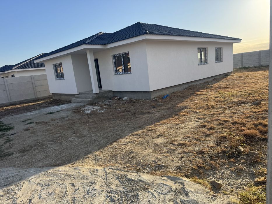 Casa de vanzare in Nojorid