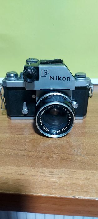 Aparat foto  Nikon F