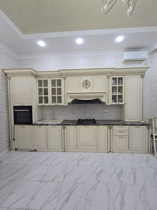 Кухонные гарнитура мебель