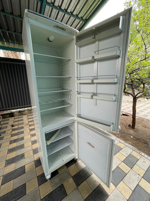 Холодильник на запчасти