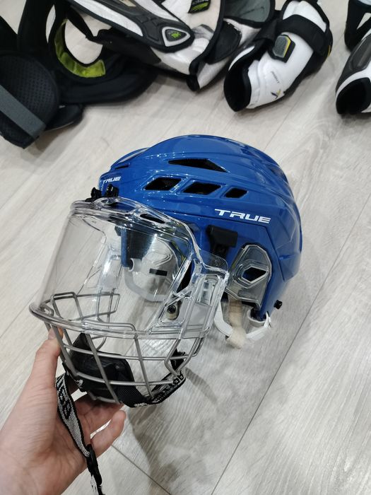 Хоккейная  форма