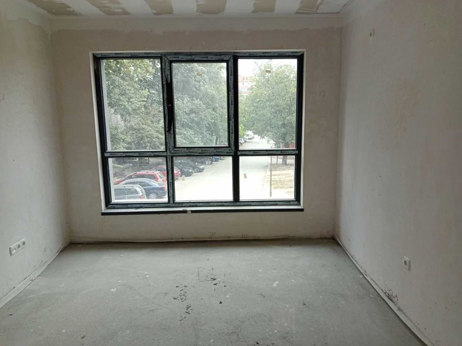 Продава се Тристаен апартамент в Казанлък - 118 кв.м за 1599 €/кв.м - Снимка #5